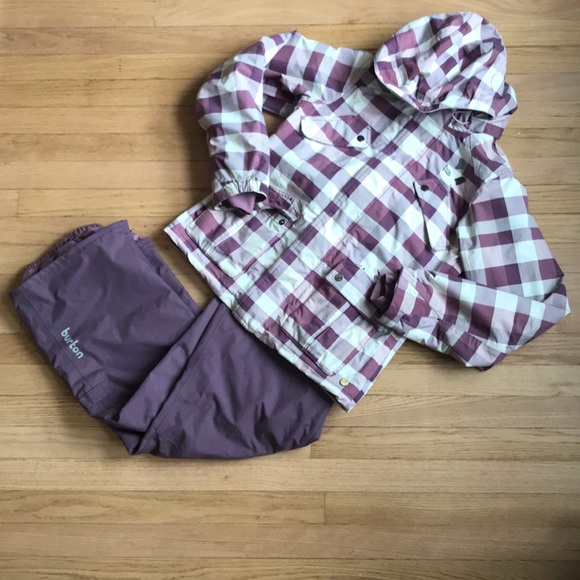 Burton Other - Burton snowboarding jacket and pants set, purple.